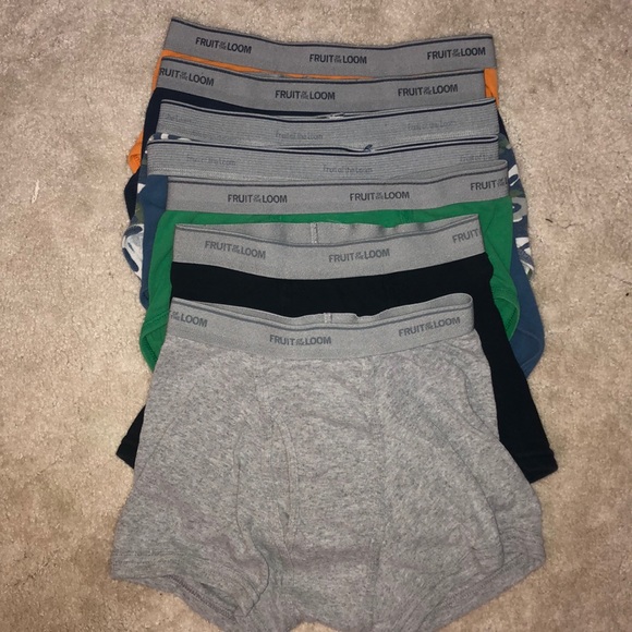 NWT 14-16 Fruit of The Loom Boys Briefs 7 Pair Size Large
